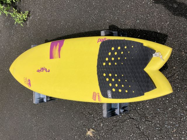 2023 MISFIT (USED) BEACH CLOUD TWIN 5'8" x 20 1/4" x 2 1/2" 40L イエロー