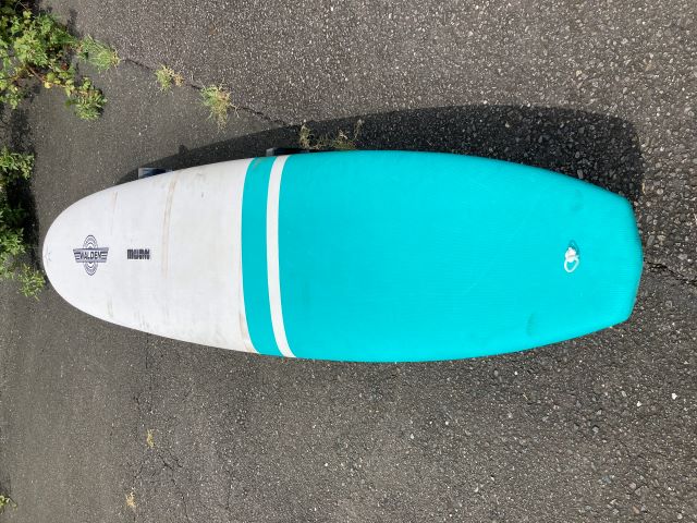 2023 WALDEN (USED) SOFTOP ;MEGA MAGIC ;9'0" x 24" x 4" 99L ;全面デッキパット