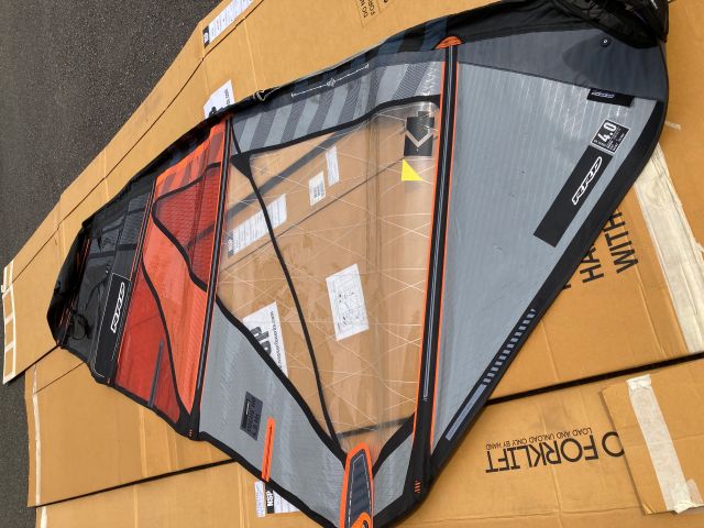 2024 RRD (USED) Y29 VOGUE HD 4.0 Black / Orange / Ｇrey